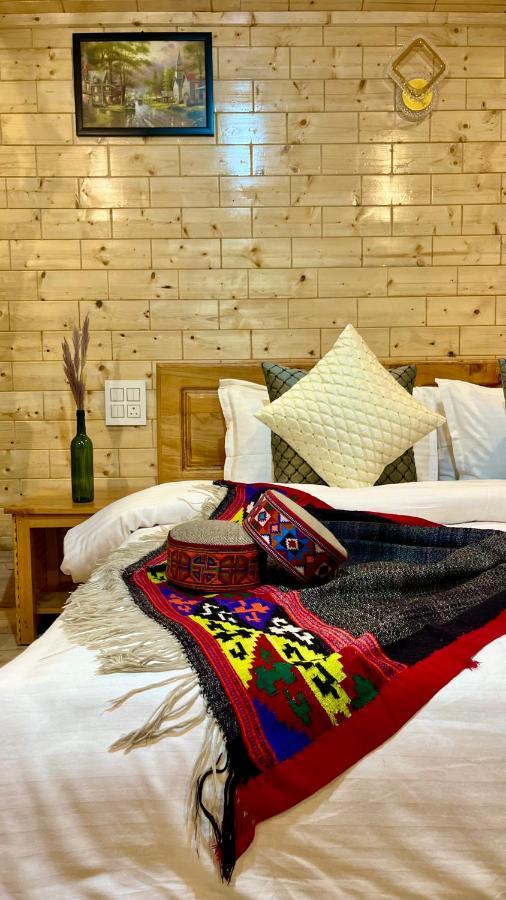 Tree House Latos Tandi Hotel Jibhi Exterior foto
