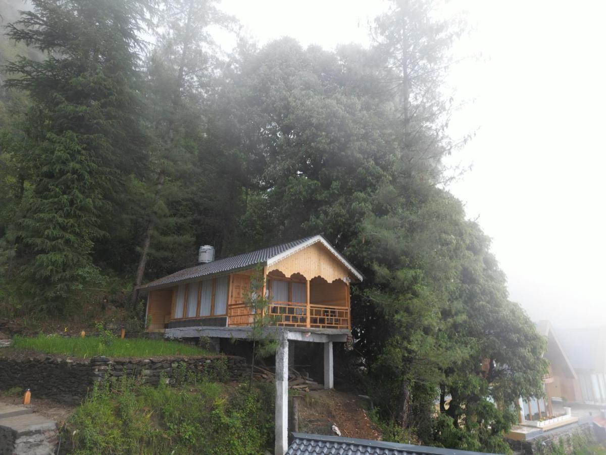 Tree House Latos Tandi Hotel Jibhi Exterior foto
